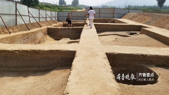 泰安发掘一古窑址,为山东近30年发现最大隋代66齿胶木齿轮图片