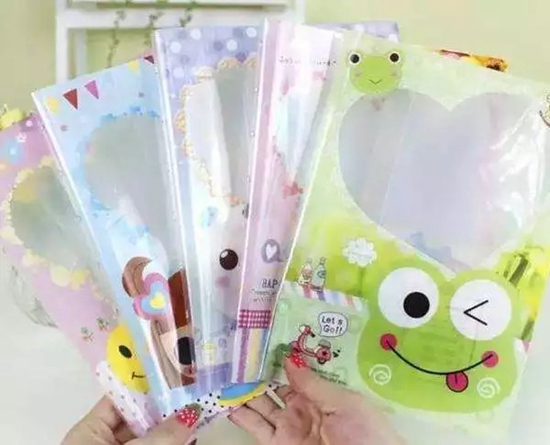 小心劣质塑料包书皮含增塑剂能催早熟还可能致癌