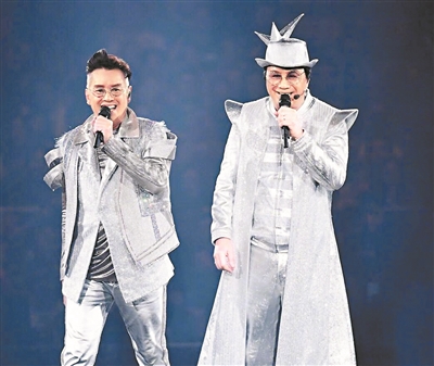 许冠杰和谭咏麟将在广州同台飙歌 两位老顽童
