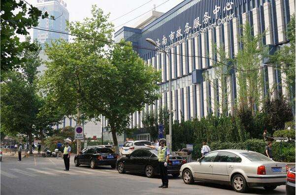 解决停车难 济南市政务服务中心计划再建一处
