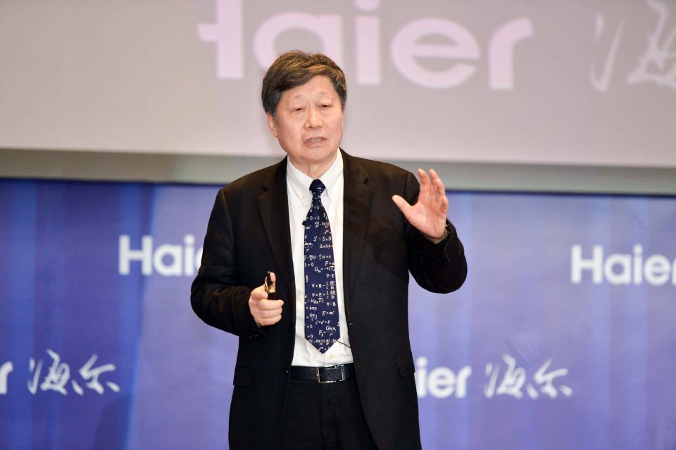 海尔公司老总_海尔公司图片