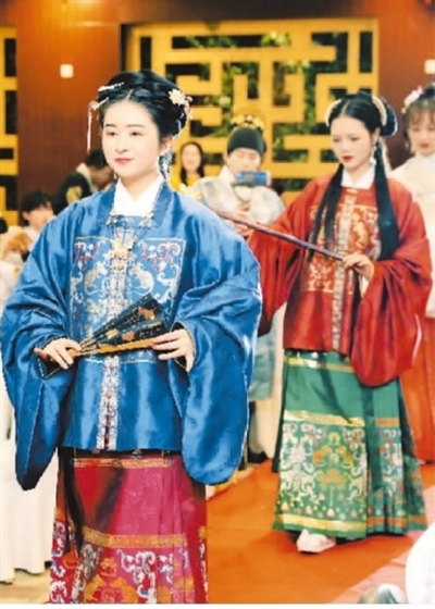 『汉服』盛世霓裳 礼乐中华