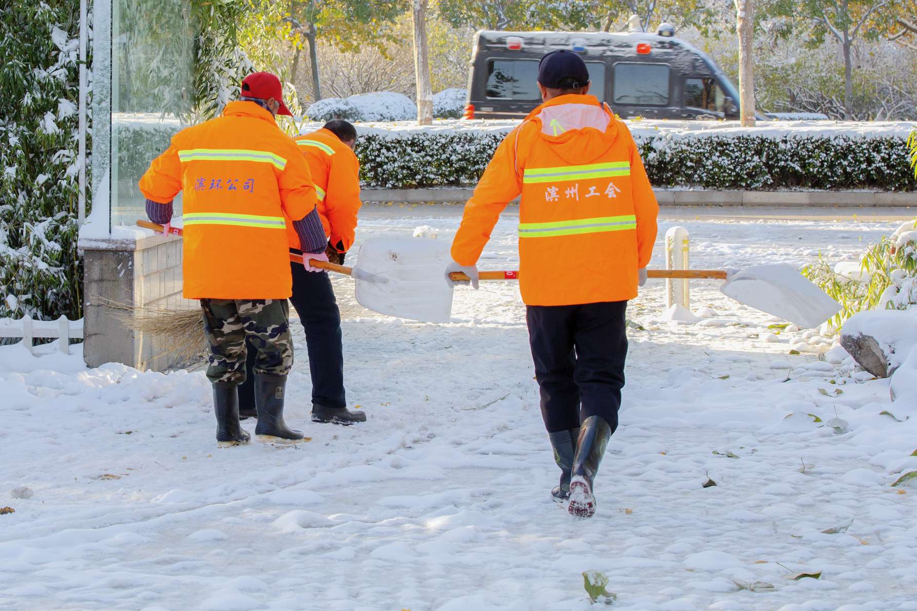 冰天雪地环卫工