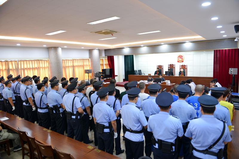 法院认为,该犯罪团伙通过有组织地实施一系列违法犯罪活动,逐渐在滕州