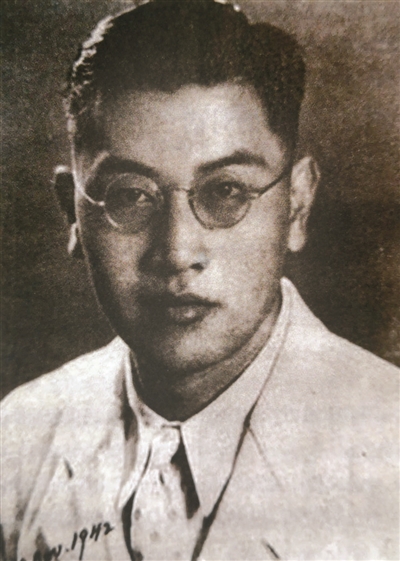 出版:九州出版社◎时间:2020年2月这是一本诗人戴望舒的传记作品