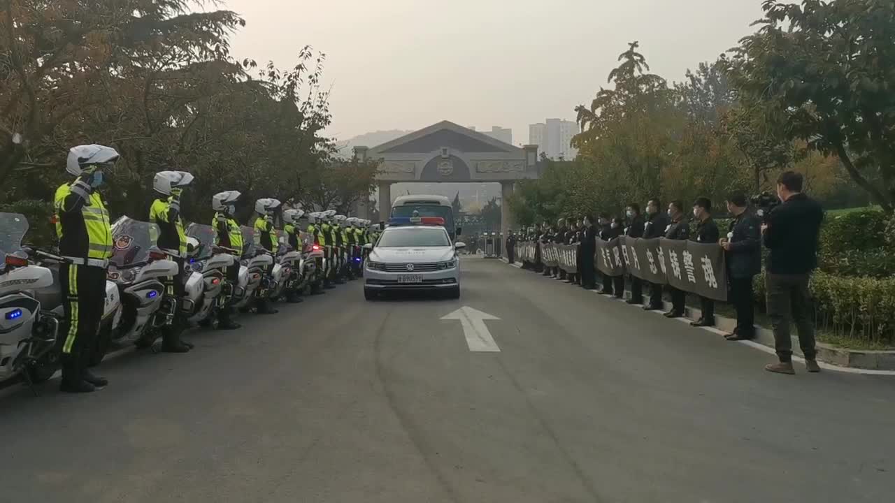 合法获取资源的示例