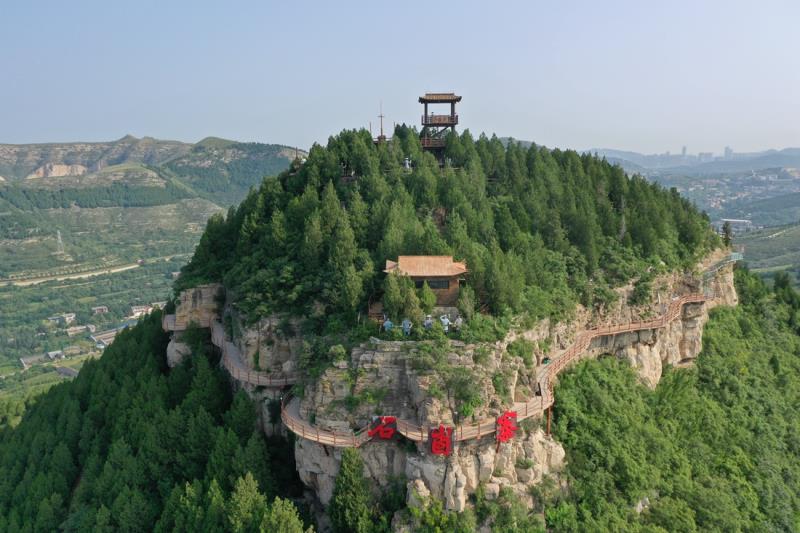 济南网红打卡地:山川连绵,风景秀丽的大石崮森林公园
