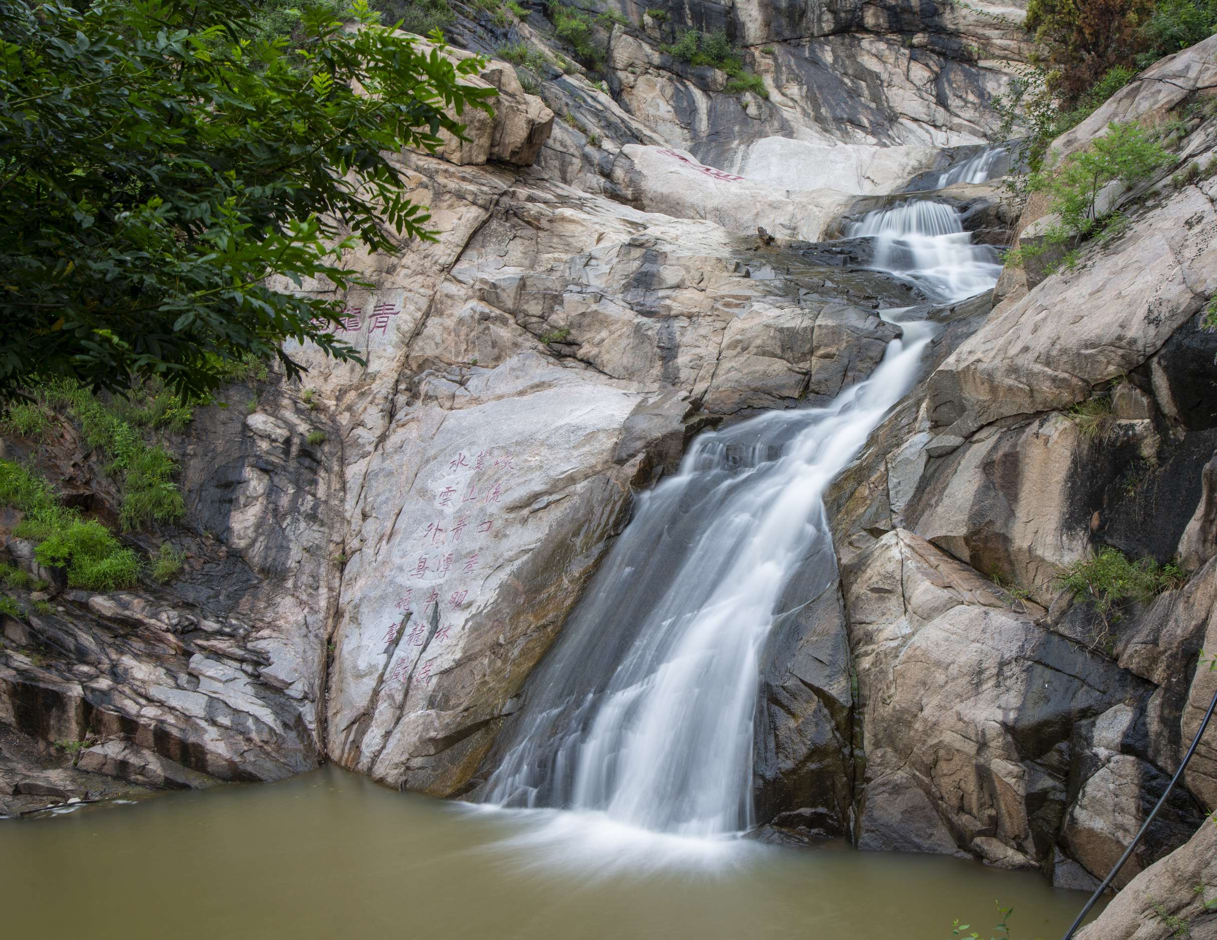 雪野三峡这边风景独好