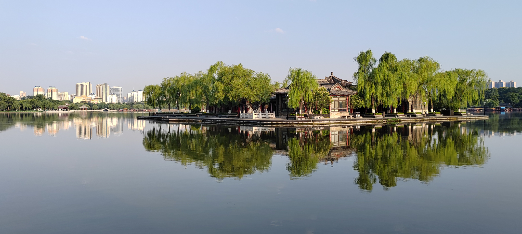 大明湖美景图片图片