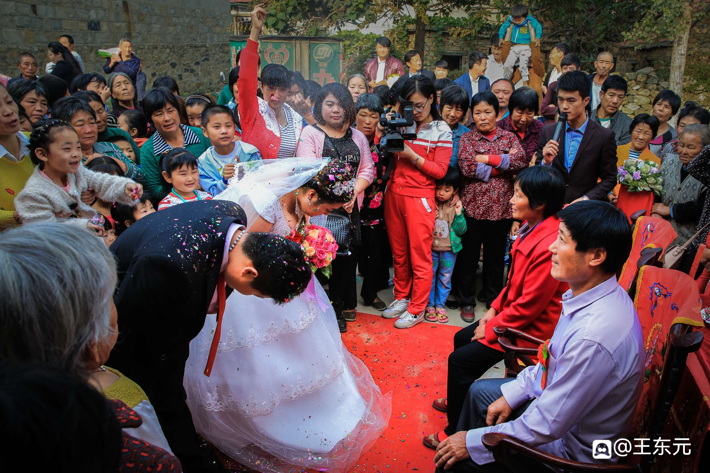 沂蒙山婚礼风俗图片